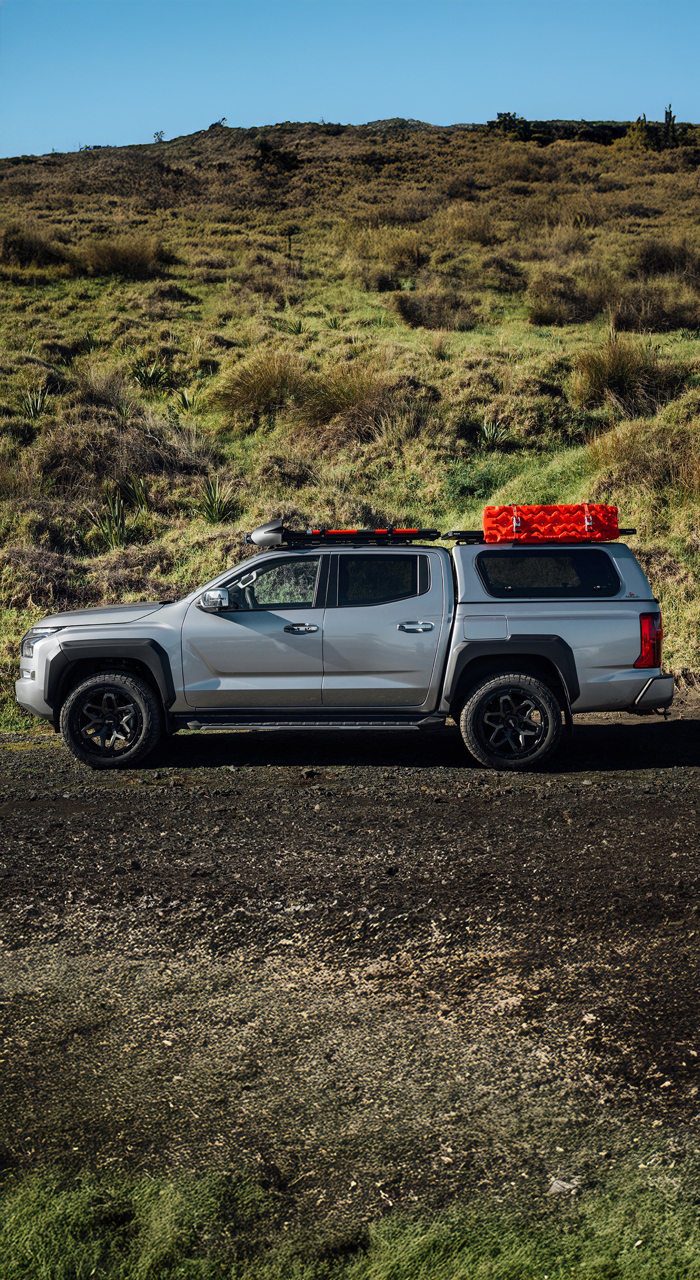 Crown Canopy close-up on Mitsubishi Triton
